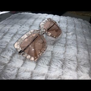 Clear-pink sunglasses